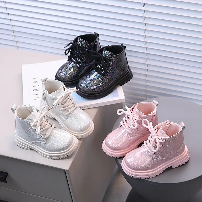Girls Princess Boots Korean Style Kids Short Boots Glossy Fashion 2025 Autumn Winter New Children Ankle Boots Soft Versatile