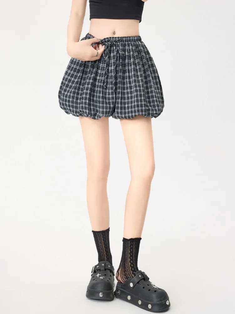 Pantaloncini Bloomer Neri a Quadri da Donna, Nuovo Stile Estivo, Hot Pants Casual Ultra-Corti con Coulisse e Vita Elastica, Effetto Snellente, Stile Spicy Girl