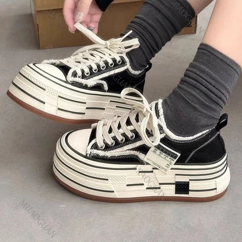 Scarpe Casual da Donna in Tela con Suola Spessa, Sneakers con Lacci, Comode Calzature da Skateboard, Scarpe Versatili alla Moda per Esterni