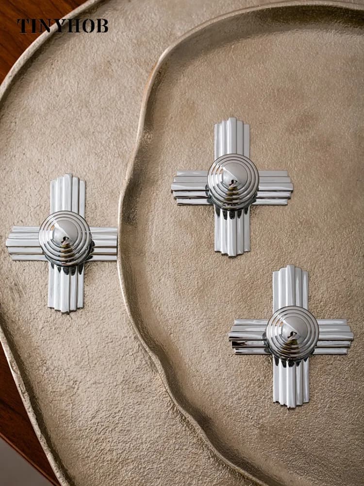 Tinyhob PVD Ottone Oro Mobili Piccoli Manopole per Armadietto da Cucina Armadio Maniglie per Cassetti Decorazioni per la Casa/Maniglia Creativa per Camera da Letto Fai da Te