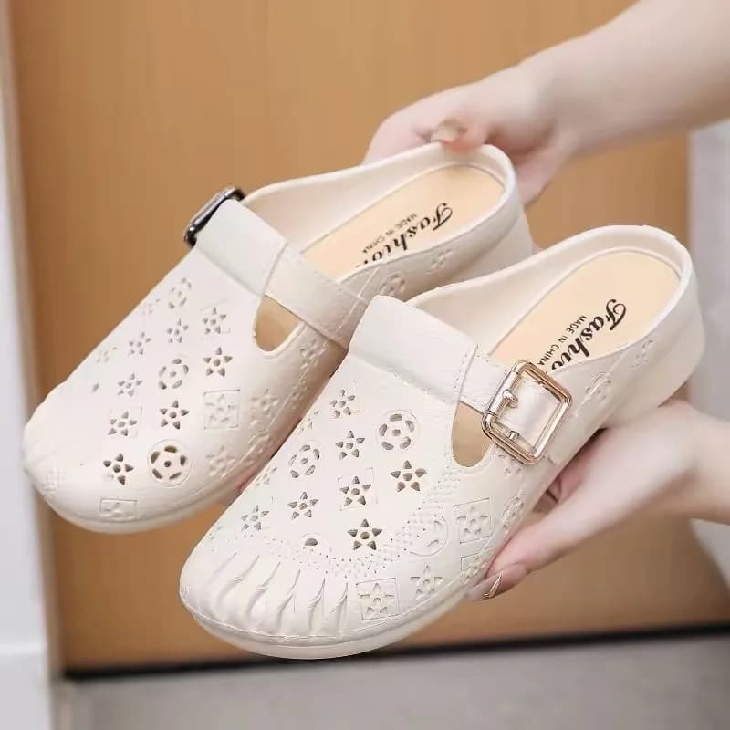 New Anti-Slip Flat Heel Slippers for Middle-Aged Mothers Home Outdoor Women's Slippers Comfortable Hollow out Design Slip-On ...