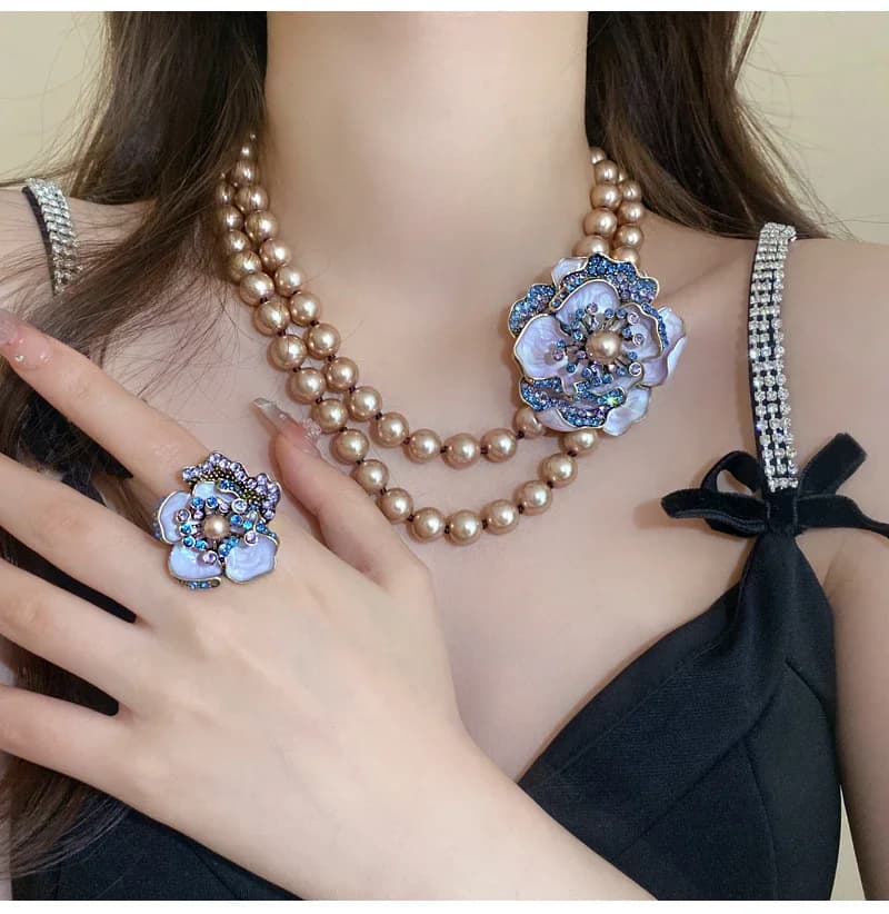 Vintage 4 Piece Pearl Necklace For Women Rhinestone Flower Necklaces Tempering 2024 New Sets High-end Jewelry Wholesale