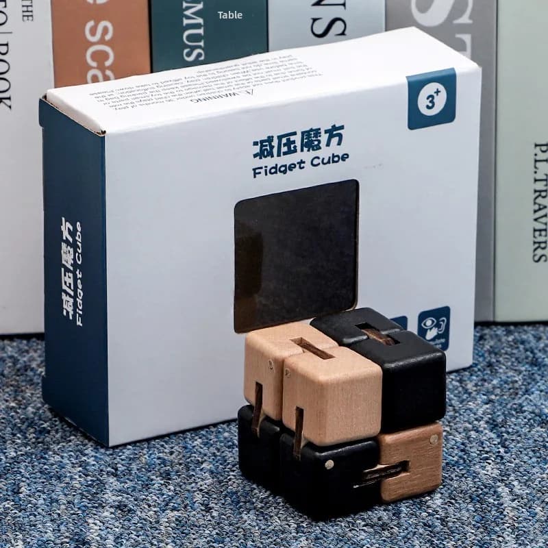 Cubo Infinito in Legno Naturale, Giocattolo Antistress per Adulti e Blocco per Allenamento Mentale per Bambini, Regalo per la Scuola Primaria