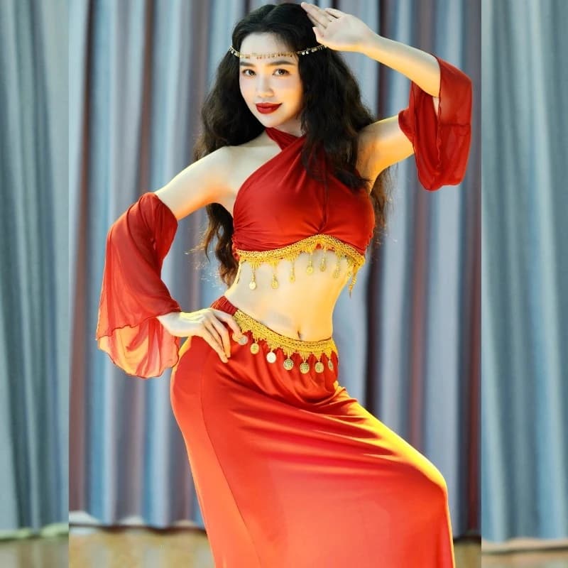 Costumi di danza del ventre personalizzati Nuovo set Abito da prestazione Abito da classe Abiti da pratica di temperamento sexy Abiti rossi economici