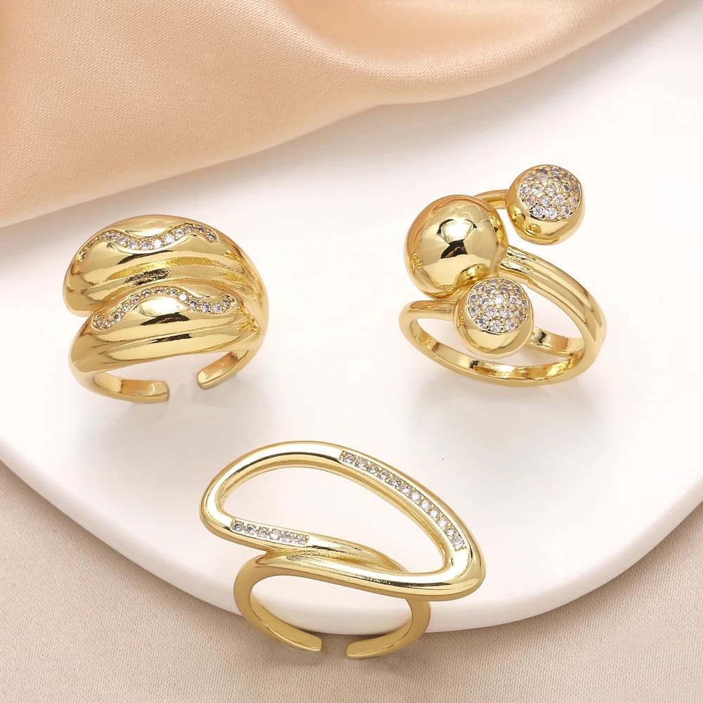 OCESRIO Anelli di ordito crossover in cristallo bianco per donna Rame placcato oro CZ Anello di dichiarazione con sfera Gioielli Regalo da donna rigm46