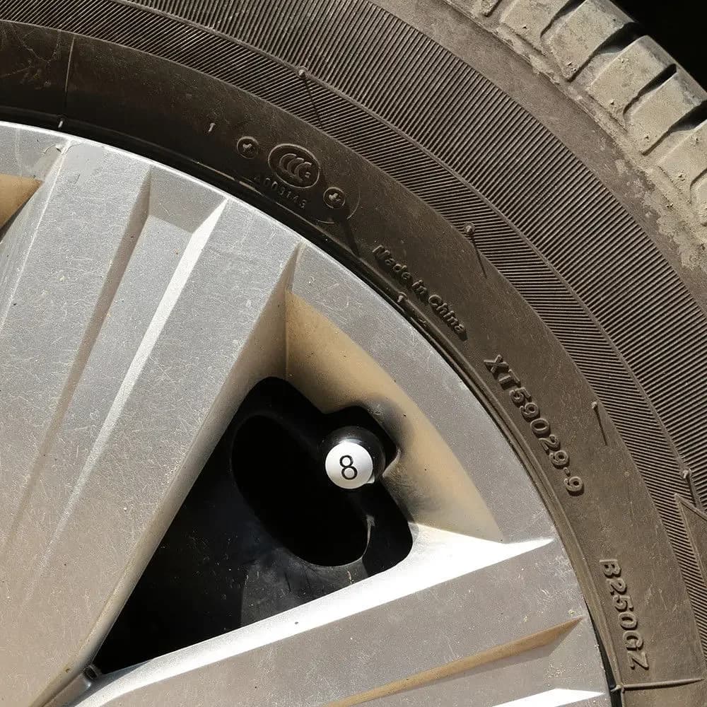 4 Pezzi Tappi Valvola Bici, Coprivalvola Pneumatico, Coperchio Antipolvere Valvola Gomma, Accessori Styling per Bici e Auto