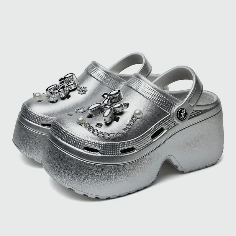 New Socks with Silver Plates Women's Summer 2025 Comfortable Sandals With Wedge Slip On Women's Fashion Chain Sole Thick Garden Shoes Lady