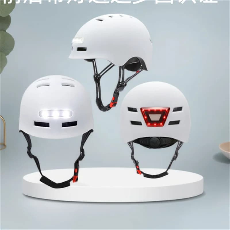 Casco Nero 1PC per Uomo Donna, Casco da Bici con Luce Posteriore a LED Intelligente, per Bici Elettrica, MTB, Bici da Strada, Scooter, per Sport