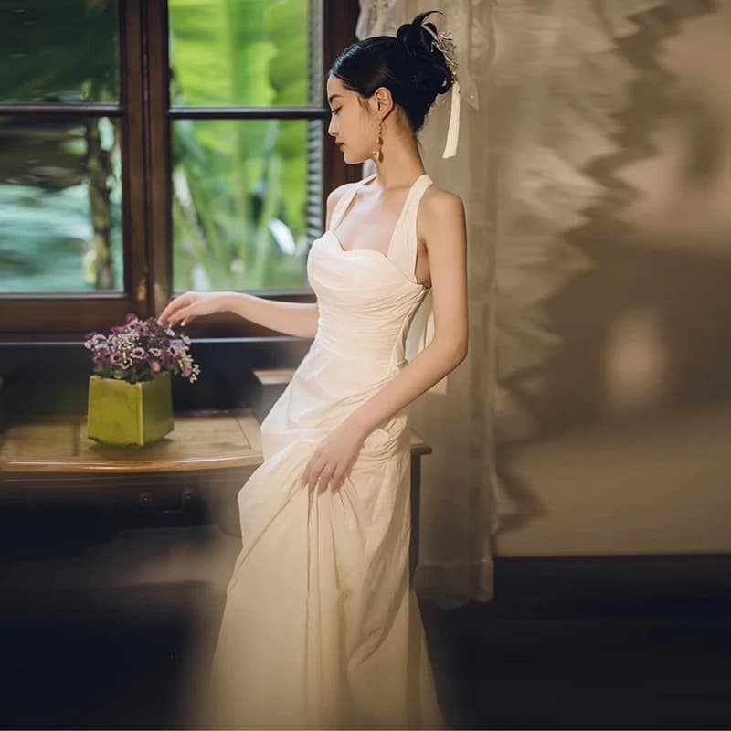 Elegant Neckline Wedding Dress for Bridal Reception And Greeting Light Luxury Daily Dress in White by ZHONGSHAN YUANTIAN
