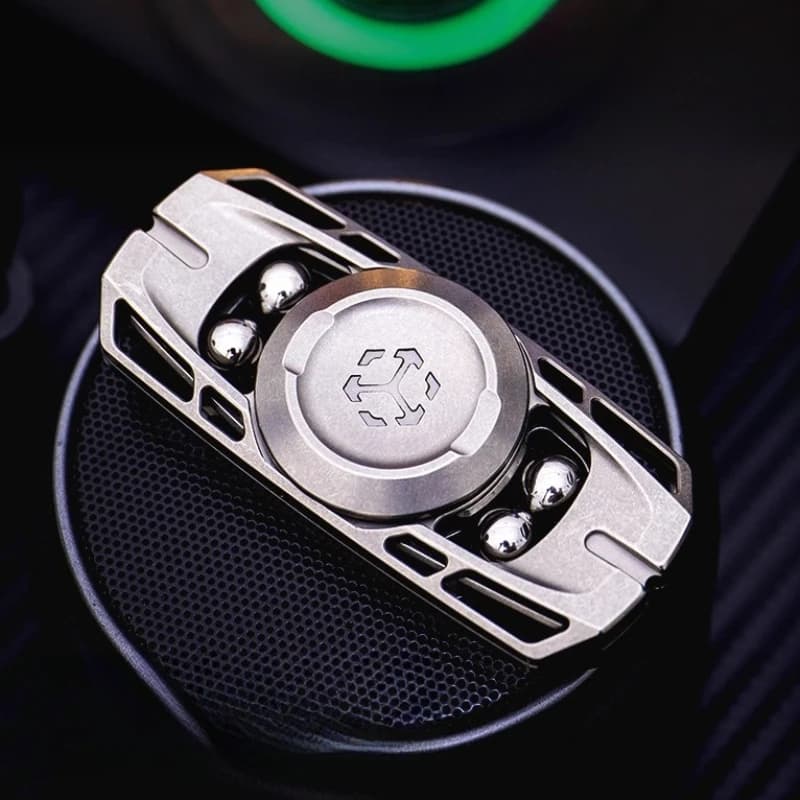 Spinner Antistress a Forma di Diapason, Giocattolo Giroscopico in Metallo per Adulti, Allevia lo Stress e l'Ansia