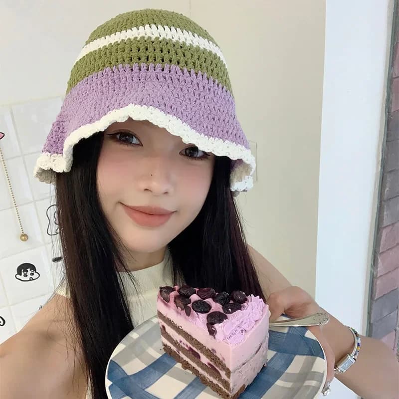 Japanese Small Fresh Color Matching Striped Fisherman Hat Women Hollow Woolen Hat