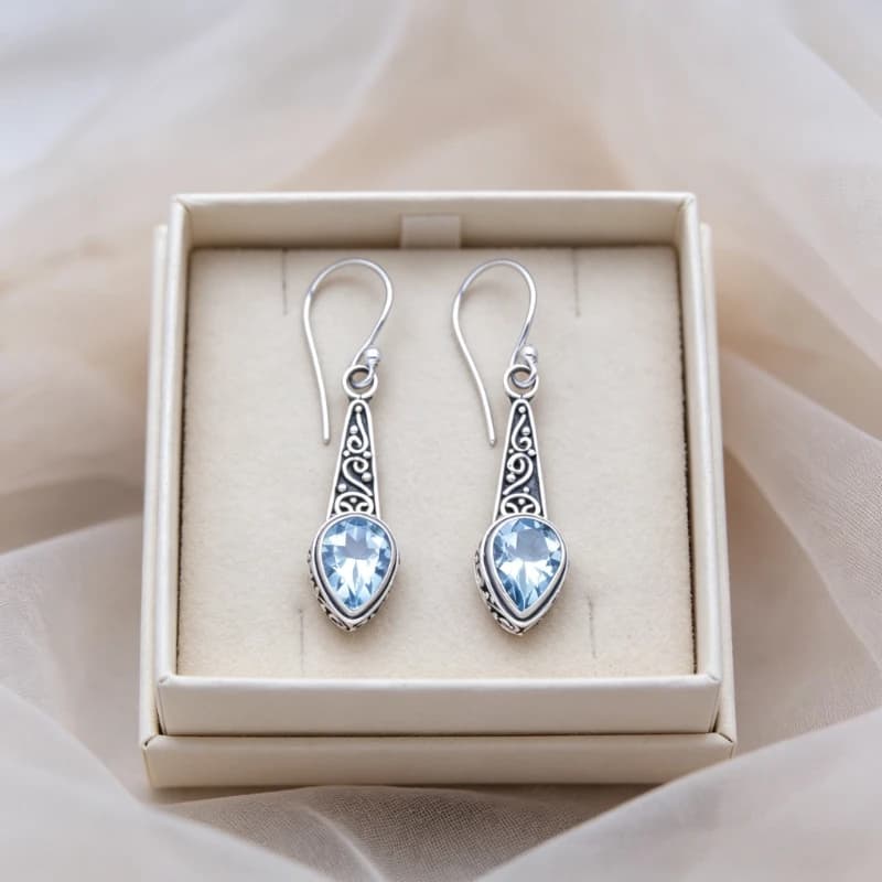 Vintage Charm Waterdrop Blue Synthetic Zirconia Hollowed Pendant Earrings for Women Elegant Temperament Banquet Vacation Jewelry