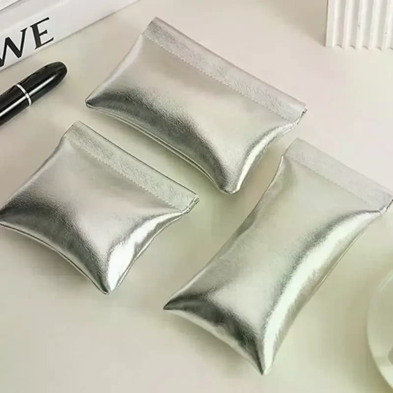 Mini Portafoglio Argento Super Cool, Borsa Portacavi Portatile con Chiusura Automatica a Scatto, Custodia Digitale Mini per Auricolari Cablati