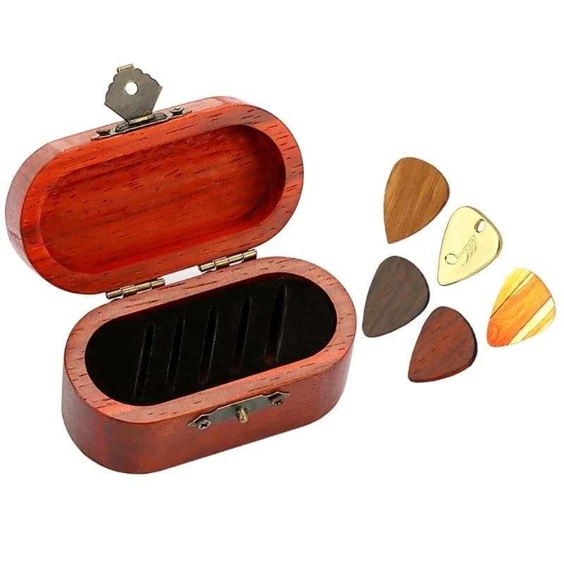 Guitar Pick Storage Box Container with 5 Guitar Pick Gift for Guitarist