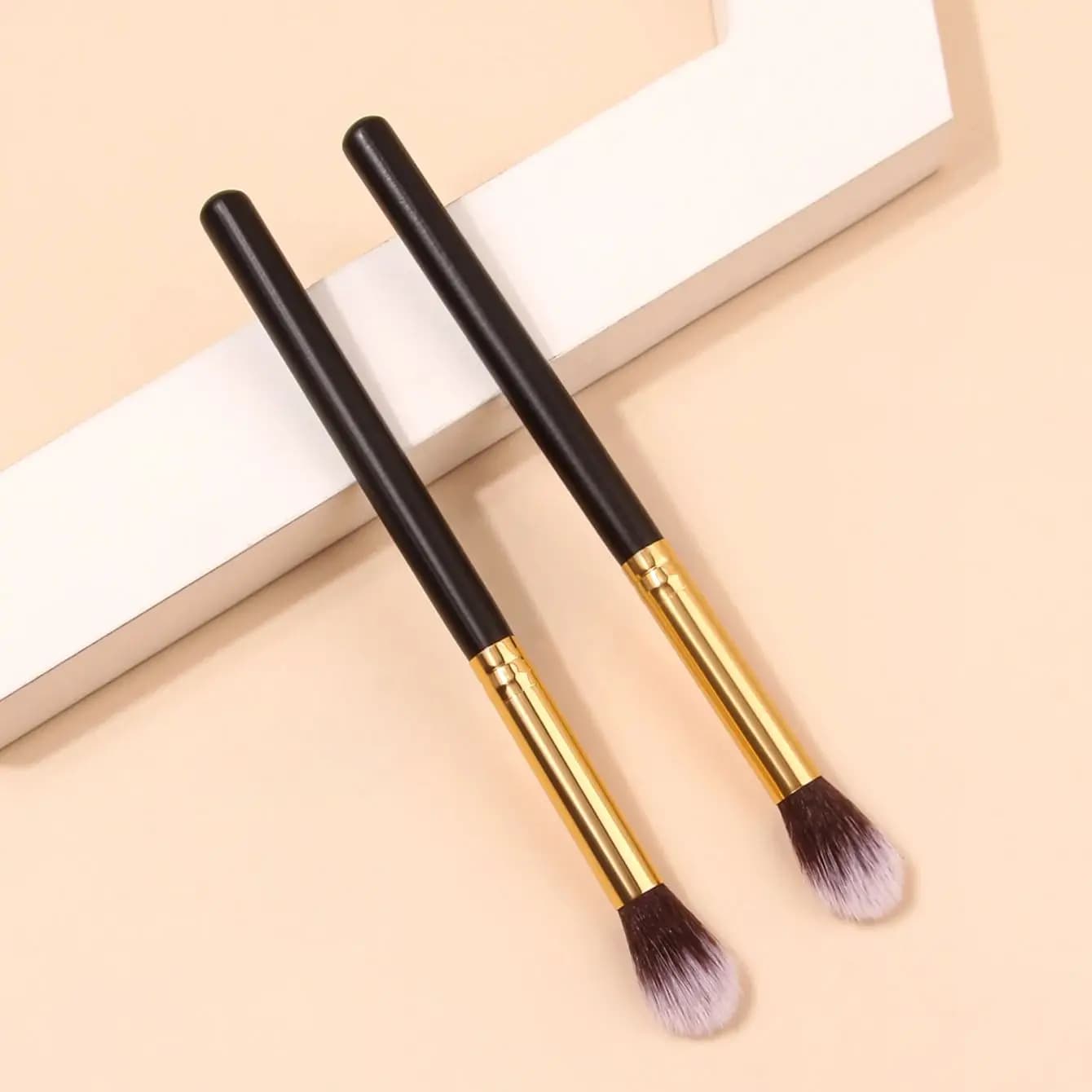 2 set Flame Smudge Brush Eye Shadow brush naso Shadow Contouring brush Highlight blush brush pennello per trucco multifunzionale