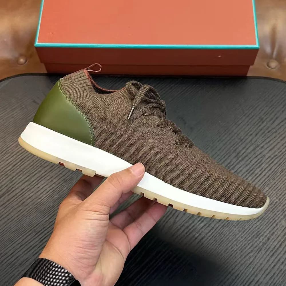 2026 Top Quality Men Knit Fabric Breathable Sneakers Lightweight Soft Sole Casual Walking Shoes