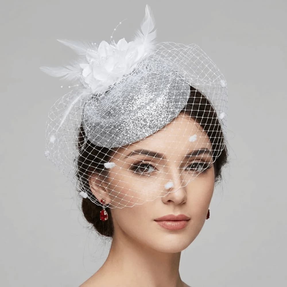 Exquisite Solid Color Felt Fascinator Hat Mesh French Style Bridal Headdress Luxury Handmade Hair Clip Hat Hair Accessories