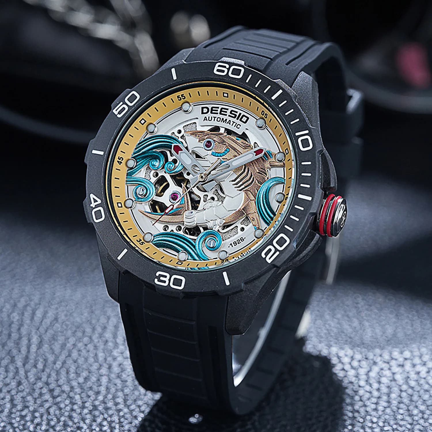 Deesio Luxury men's automatic mechanical watch with carbon fiber case, waterproof light hands, casual sports wristwatch, men's gift