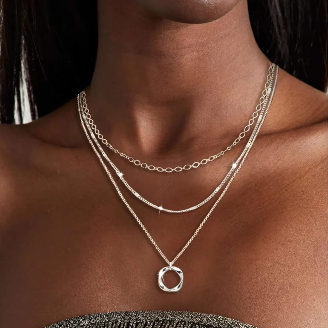 Collana a tre strati impilata Circle Square Brand, personalizzata e di tendenza, con catena intrecciata e catena a spina di pesce per donna