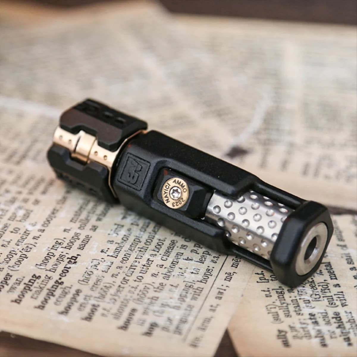 A40I Moschettieri Bolt Fidget Spinner - EDC Cursore tattile Metallo ADHD Giocattolo antistress Scrivania da ufficio Strumento di agitazione per adulti