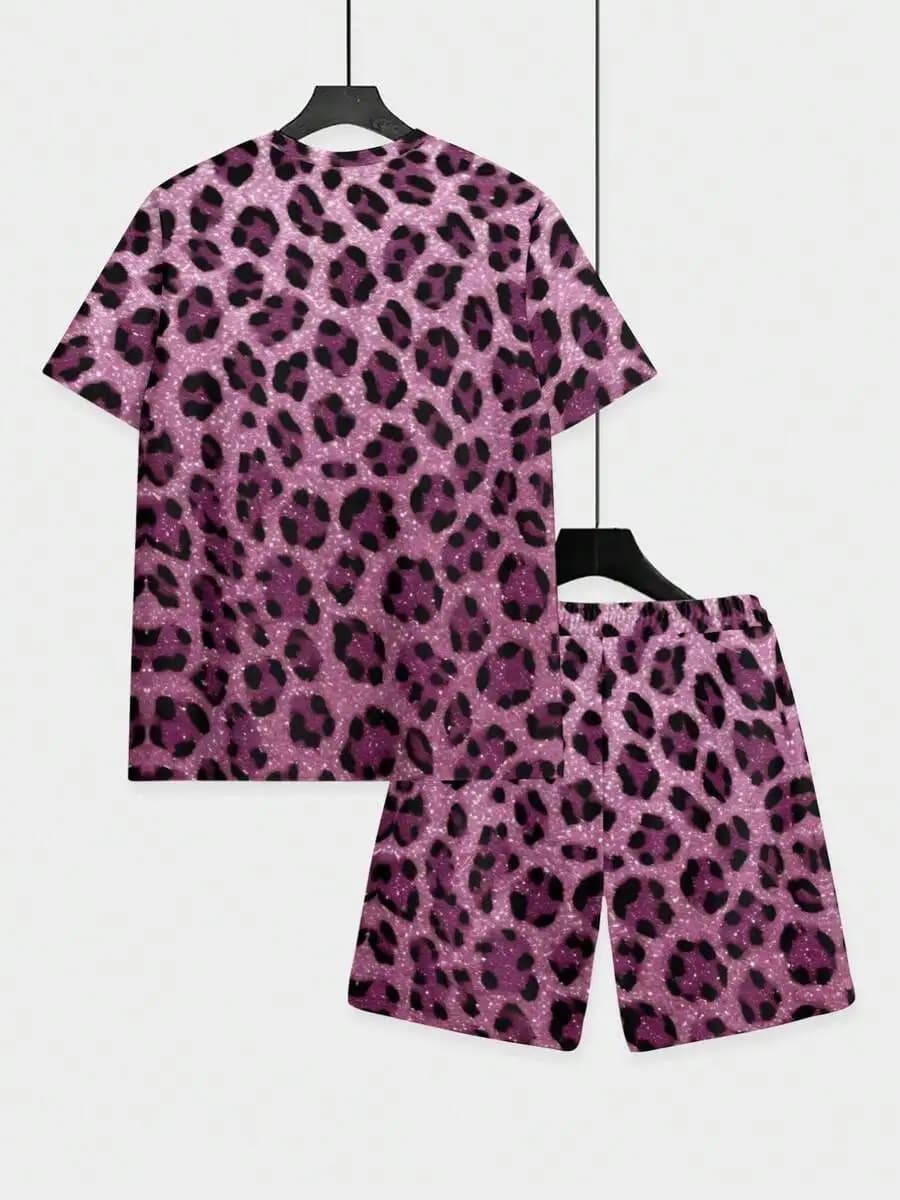 Completo Sportivo da Uomo con Stampa Leopardata, Maniche Corte e Pantaloncini, Rosa e Viola, con Coulisse, in Poliestere Elasticizzato