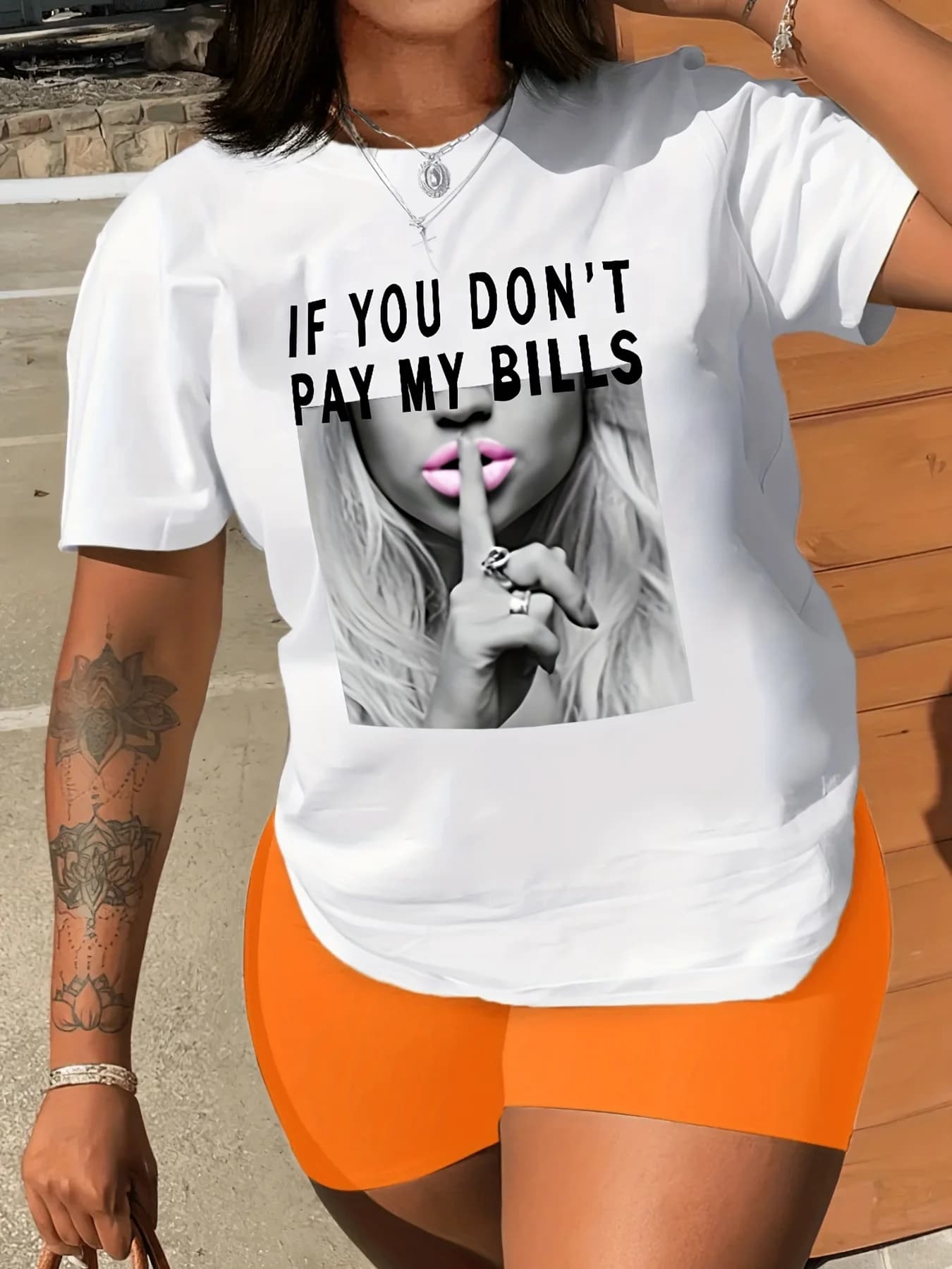 T-shirt con stampa Shut Up Manica corta Girocollo Top casual per abbigliamento da donna estivo e primaverile
