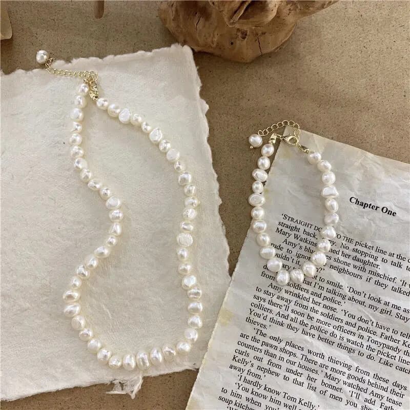 Collana e Bracciale Eleganti da Donna con Perle Barocche d'Acqua Dolce 100% Naturali e Placcatura in Oro 14k - Gioielli Regalo per Lei
