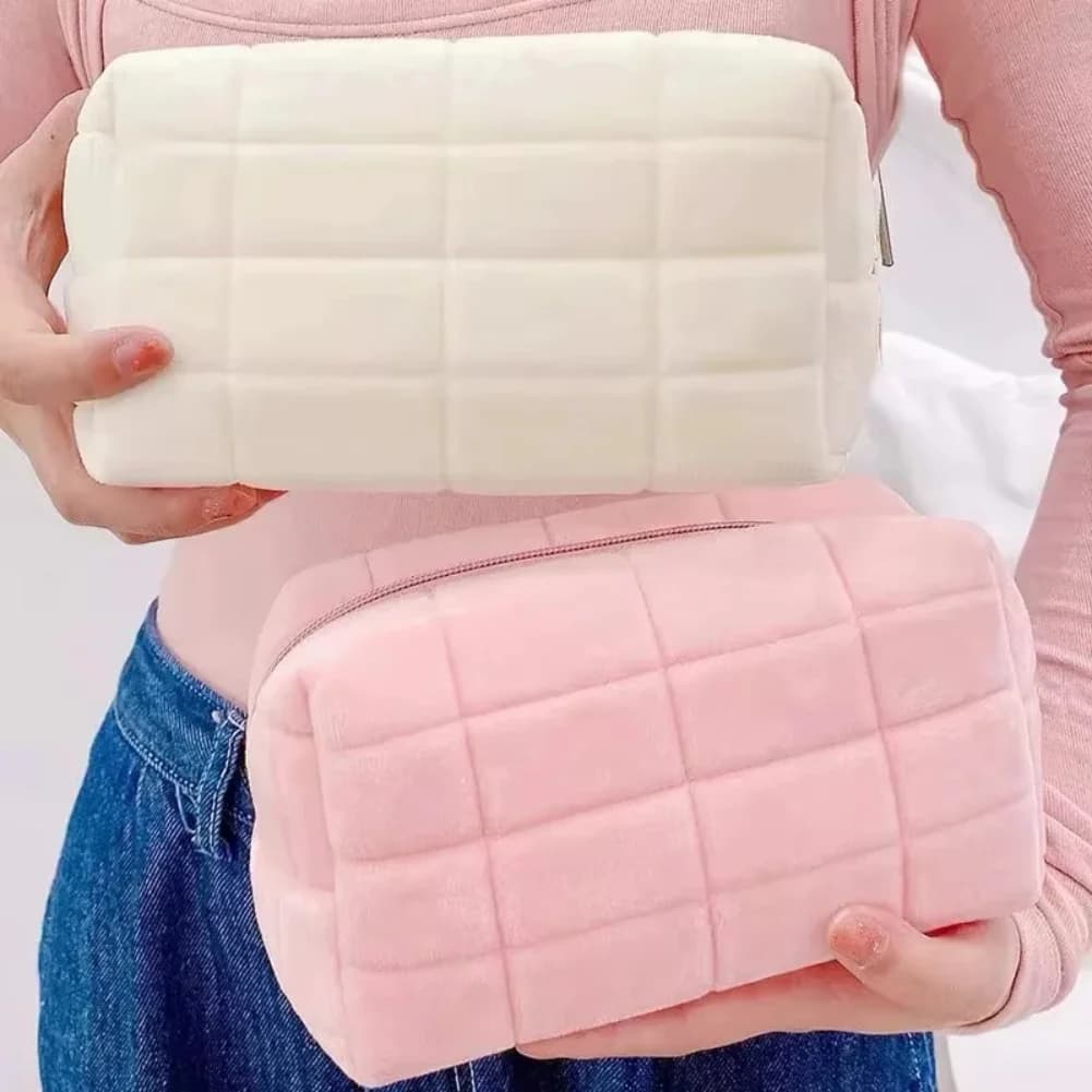 Borsa per cosmetici in pelliccia solida Borsa per cosmetici grande da donna con cerniera Organizzatore per trucco Borsa per cancelleria Astuccio da viaggio per trucco da toilette