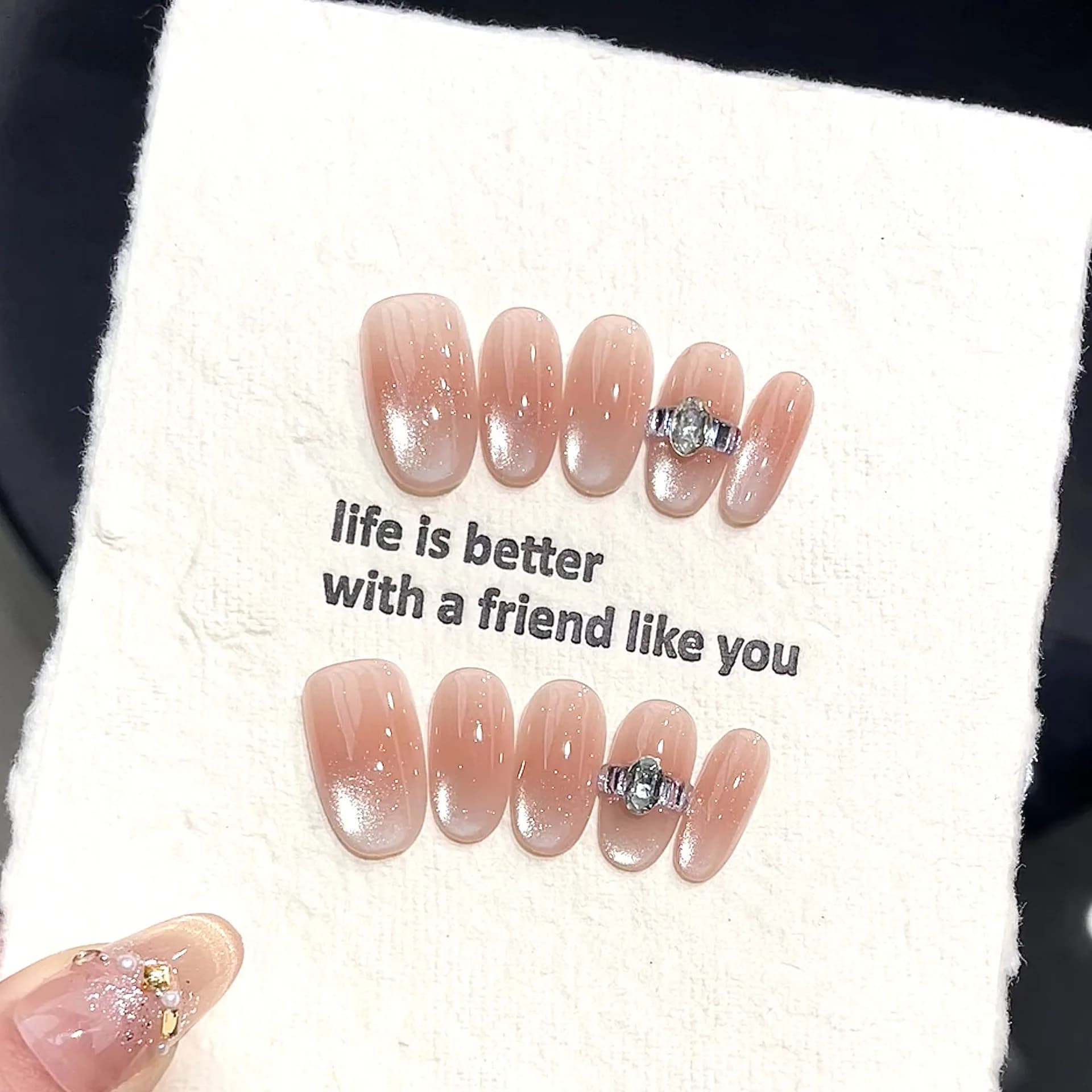 10 Pcs Handmade Press On Nudes Gradient Cat Eye Nail With Crystal Diamond Ring Design Large Rhinestone Combination Gentle Fake