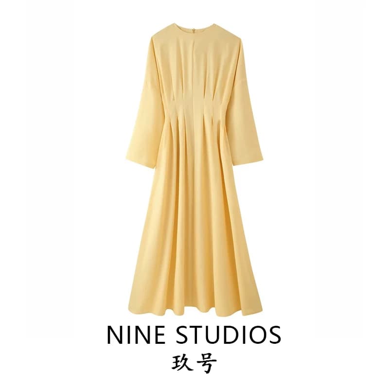 Slim Fit Long Sleeve Pleated Boat Neck Dress Waist Cinched a Line Maxi Skirt for Women Elegant City Commute Casual Wear
