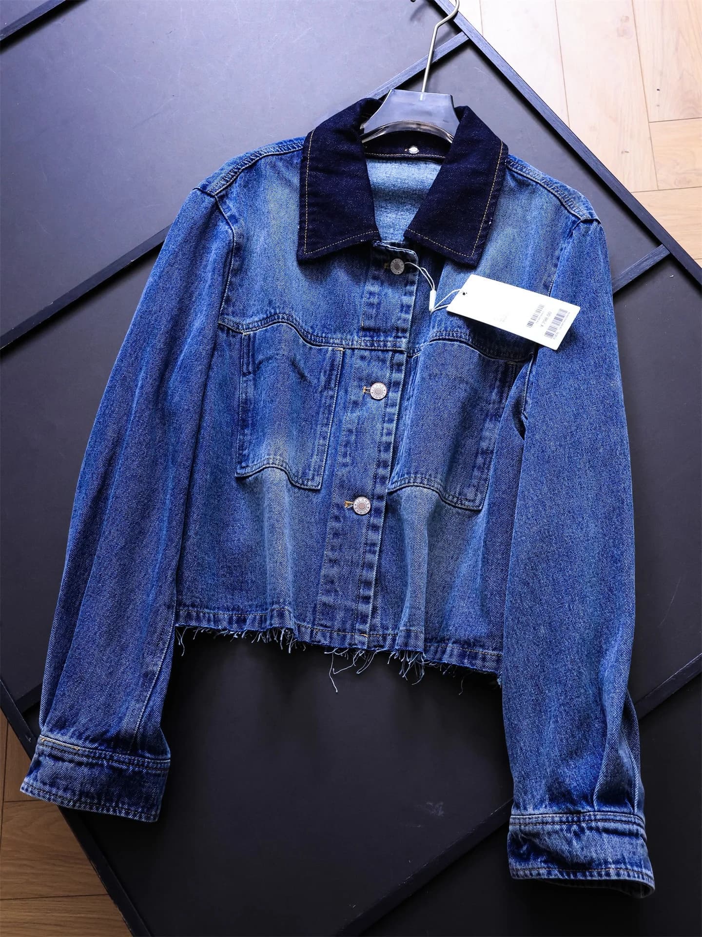 Color Block Detachable Lapel Loose Slimming Symmetrical Pocket Long Sleeve Women's Denim Jacket Retro Style Button Closure