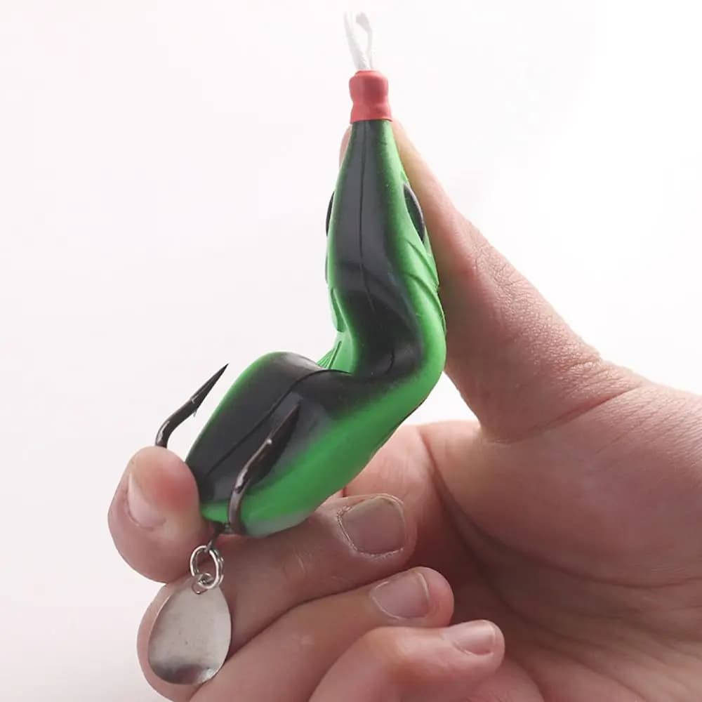 Silicone Material Frog Fishing Lure 15g 8cm Topwater Action Topwater Fishing Lure With Hook Soft Artificial Fishing Lure