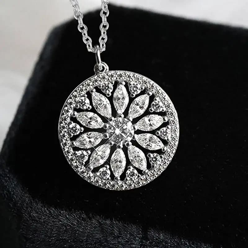 Huitan Sparkling Flower Design Women Pendant Necklace Full Cubic Zirconia Wedding Trendy Accessories Luxury Party Lady Jewelry