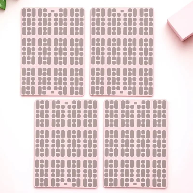 4Pcs Bunny Floor Mats Reusable Plastic Rabbit Cage Mat for Guinea Pig Chinchilla Hamster Anti-Scratch Comfortable Foot Resting