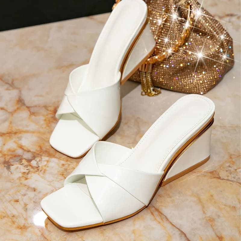 Sandali con tacco alto da donna, nuovo stile estate 2026, zeppa, punta quadrata alla moda, scarpe casual da donna versatili
