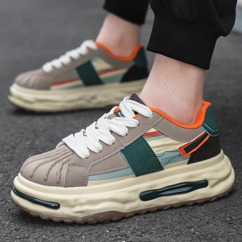 Scarpe da uomo 2025 Nuove scarpe casual traspiranti estive Scarpe casual di tendenza alla moda Scarpe da ginnastica da corsa quotidiane leggere e ammortizzanti