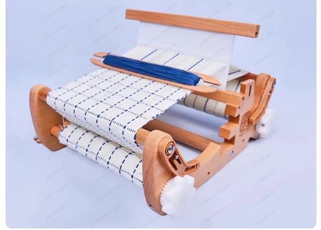 Adjustable Beechwood Weaving Loom, DIY Desktop Handwoven Machine for Scarves, Crafts & Home Decoration