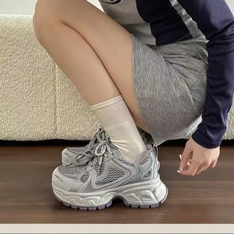 Sneakers Chunky Retro Women's Light Spring 2026: Casual Shoes with Plateau Enhanced and Color Blocks