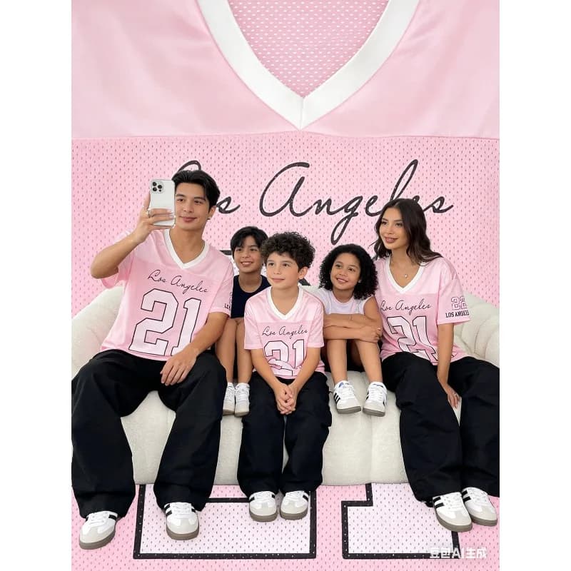 T-shirt rosa con scollo a V alla moda, casual, a maniche corte, da donna, estiva, ad asciugatura rapida, traspirante, abbigliamento sportivo, top oversize