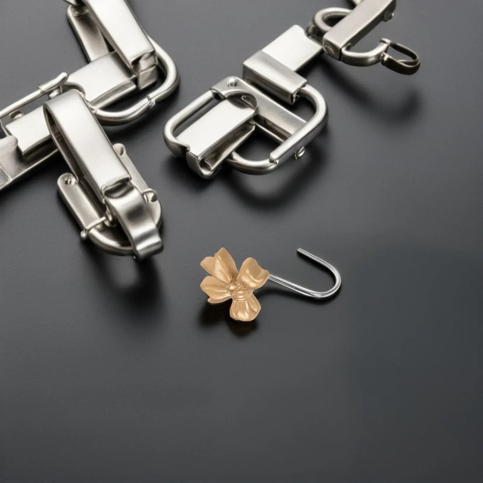 10 Pezzi Eleganti Ganci Dorati a Fiocco per Tende da Doccia, Ganci in Resina per Bagno, Anelli Decorativi Versatili per Tende da Doccia