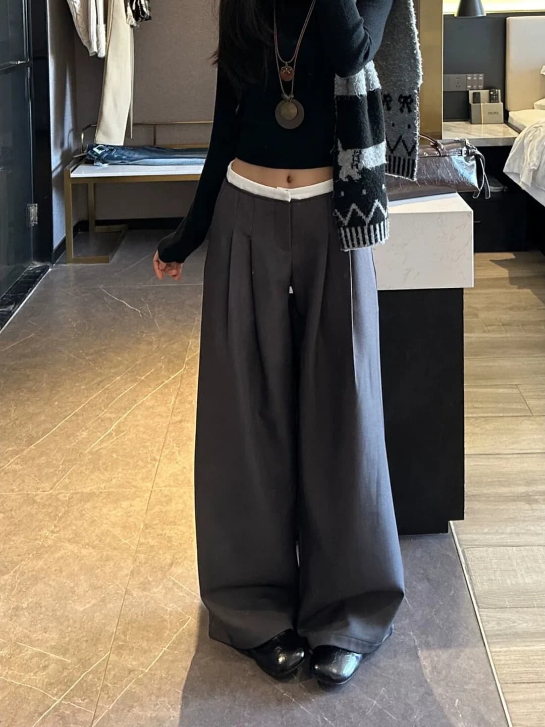 Pantaloni Larghi Grigi Plus Size da Donna Estivi, Sciolti, Modellanti, Drappeggiati, a Vita Alta con Cerniera, Stile Casual