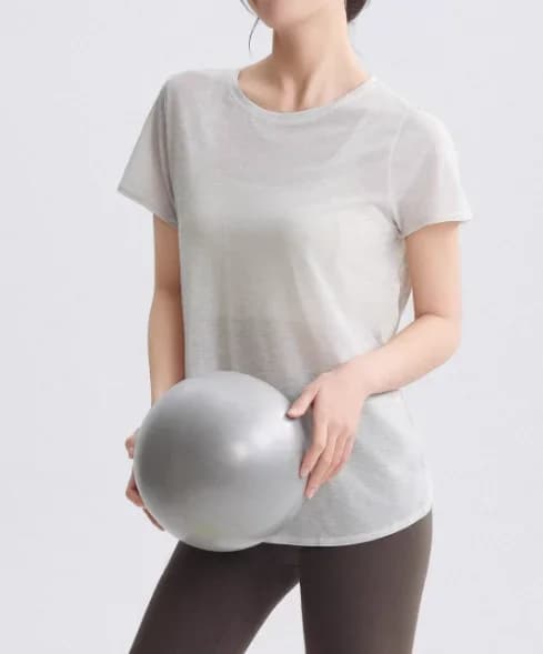 Nuova maglia da yoga senza schienale 2026 da donna, top sportivo da allenamento e corsa, per Pilates e fitness, a maniche corte, estiva