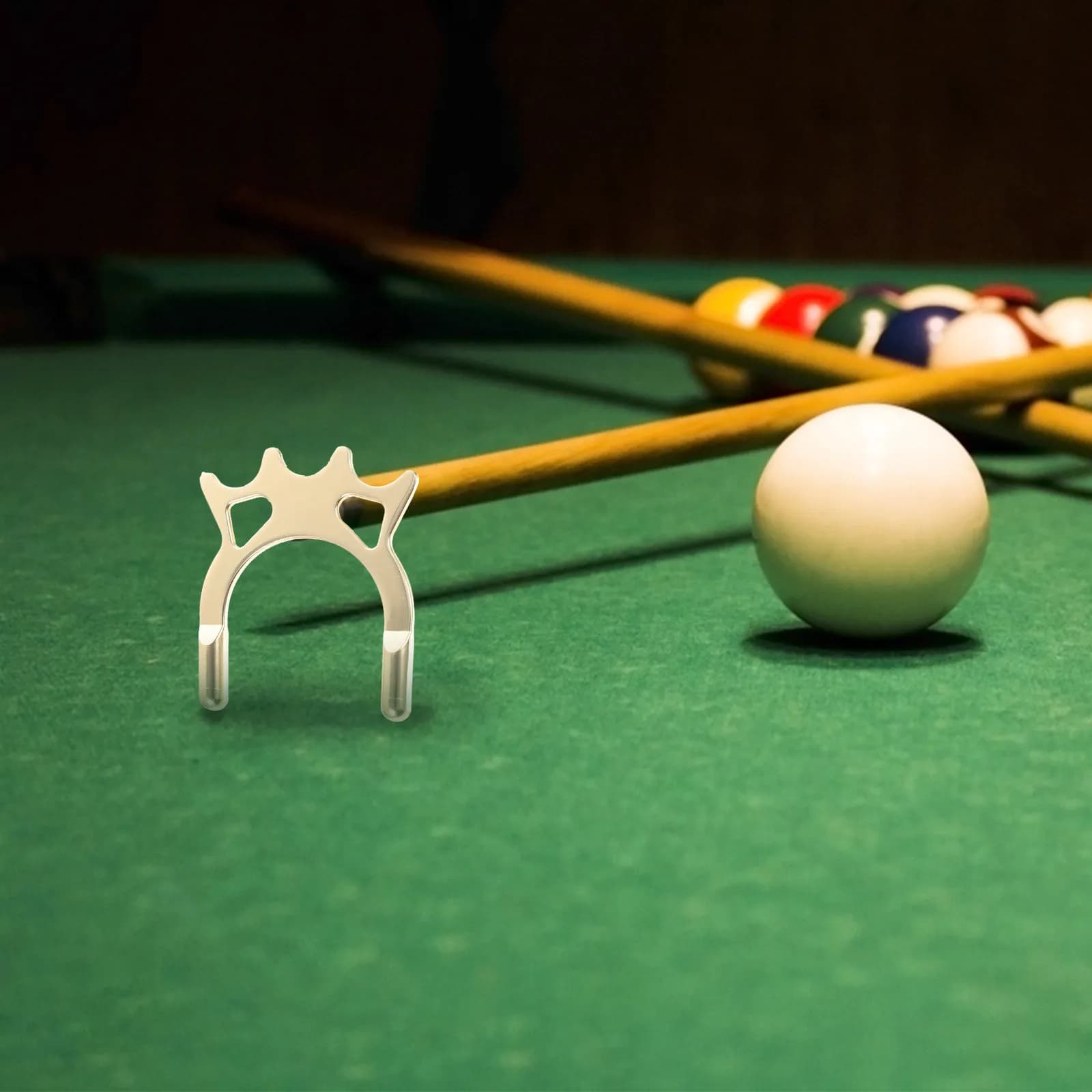 Supporto per Stecca da Biliardo Portatile in Metallo, Adatto per Stecche da Pool, Accessorio per Tavolo da Biliardo per Amanti del Snooker