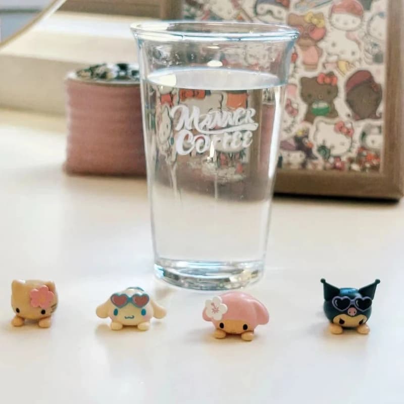 Nuovo Prodotto Disponibile: Portabicchieri per Costumi da Bagno, Secondo Lotti di Blind Box, Portabicchieri in Pelle Nera con Gatto KT e Cane Cinnamon, Regalo per le Feste
