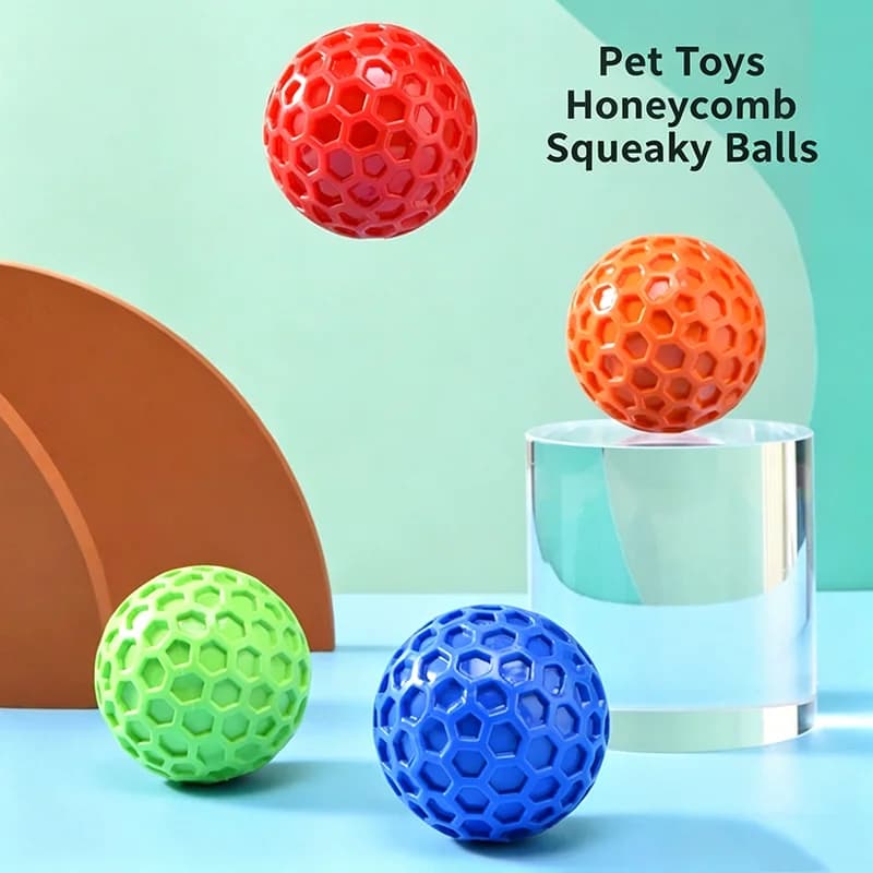 Squeaky Chew Honeycomb Ball Dog Toy Interactive Self Play Boredom Relief Natural Rubber Pet Toy For Dog Teeth Cleaning