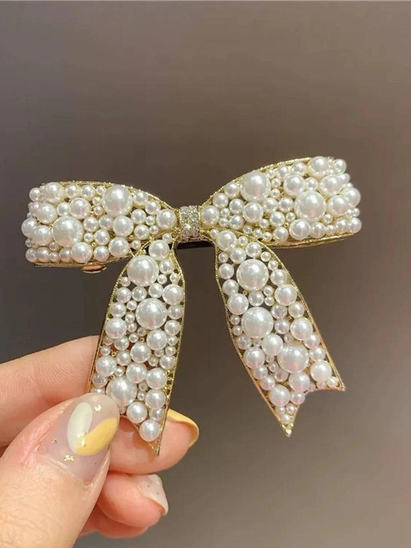 Fermaglio per capelli con fiocco in perle finte per donna, elegante accessorio per capelli per uso quotidiano
