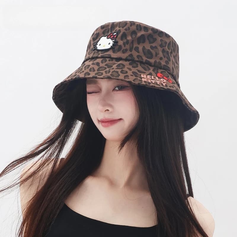 Nuovo Cappello a Secchiello Sanrio Leopardato Hello Kitty, Accessorio per Capelli, Cappello da Pescatore per Esterni, Berretto da Baseball per Adolescenti, Protezione UV, Visiera Parasole
