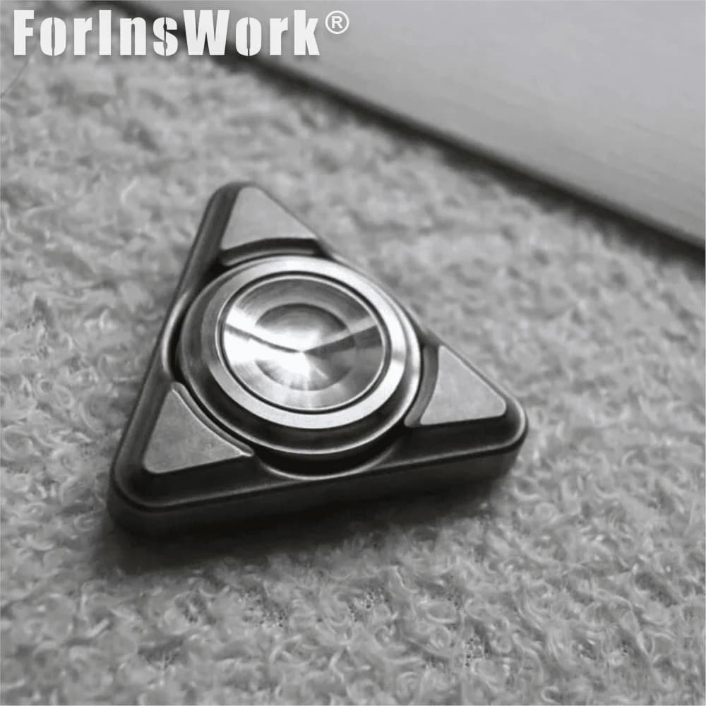 Blacktopworks EDC ST2.0 Tungsteno 142g Tre strati Handfeel Fidget Spinner Fidget Toys Giocattolo da tavolo Giocattoli per adulti Giocattolo di ansia