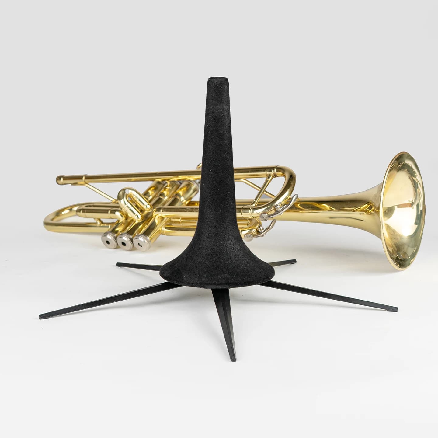 B-Flat Trumpet Tool Holder Trumpet Rack Display Folding laptop can be put in the mouth of the horn tool bell