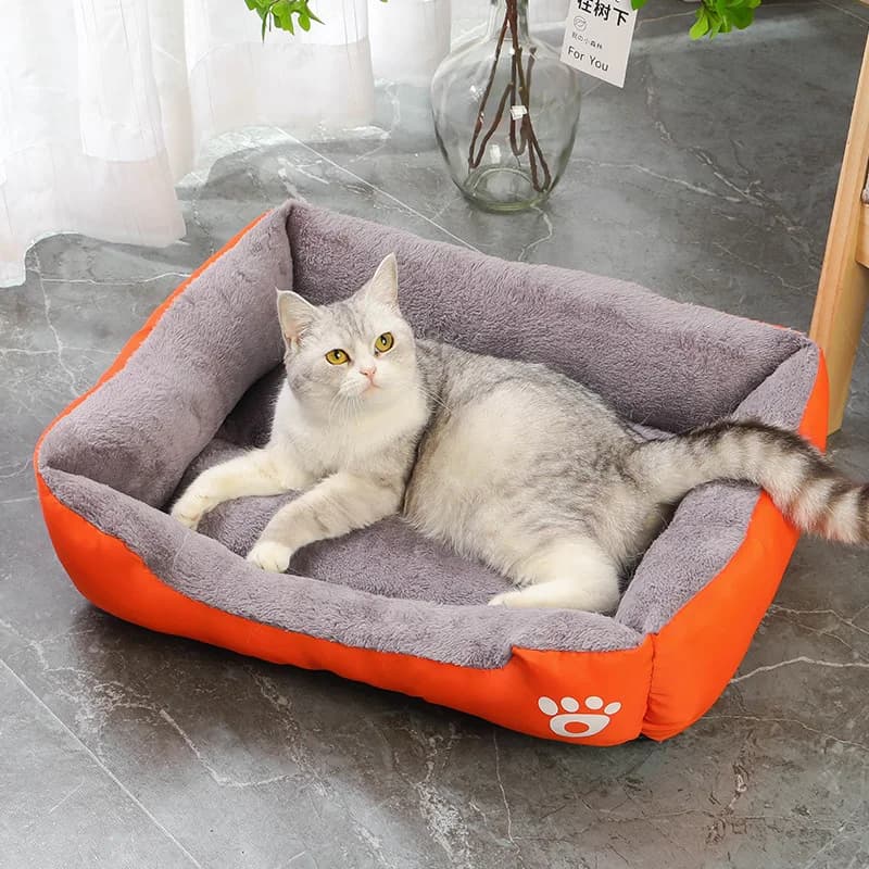 Cucce per cani anti-masticazione, tappetini completamente chiusi in cotone antiscivolo, grandi, per animali domestici, da interno, resistenti all'usura invernale, nidi ventilati, vimini color albicocca